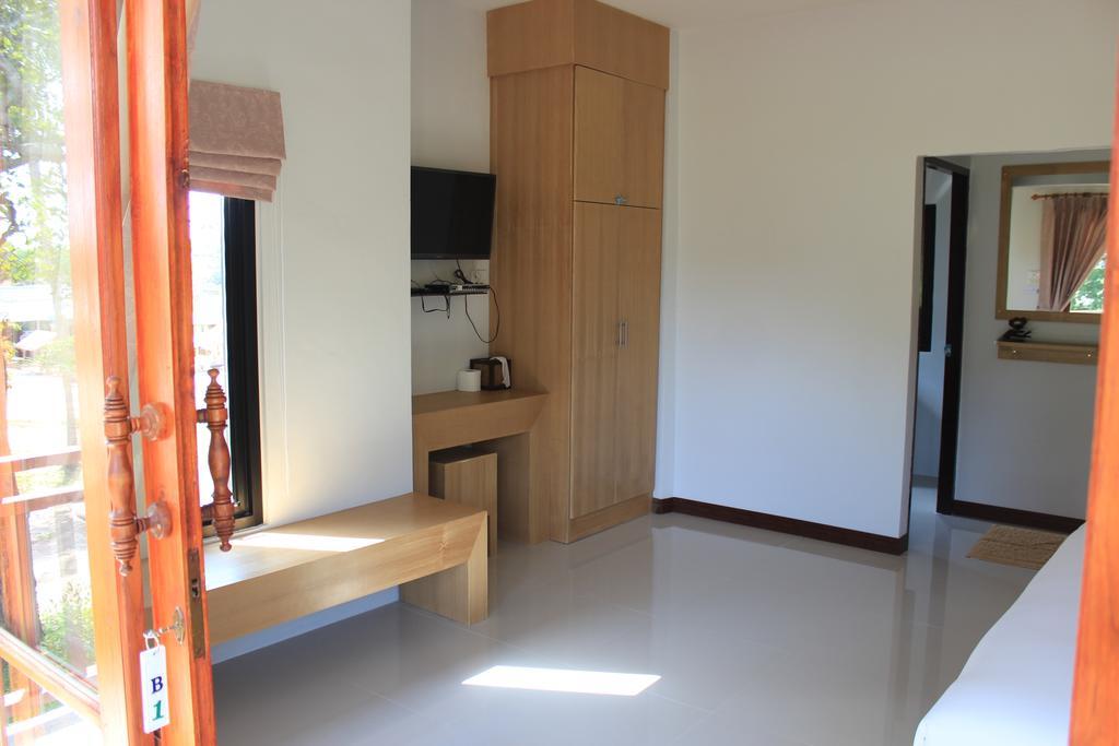 ลันตาแฮปปี้ฮิล Hotel เกาะลันตา ห้อง รูปภาพ