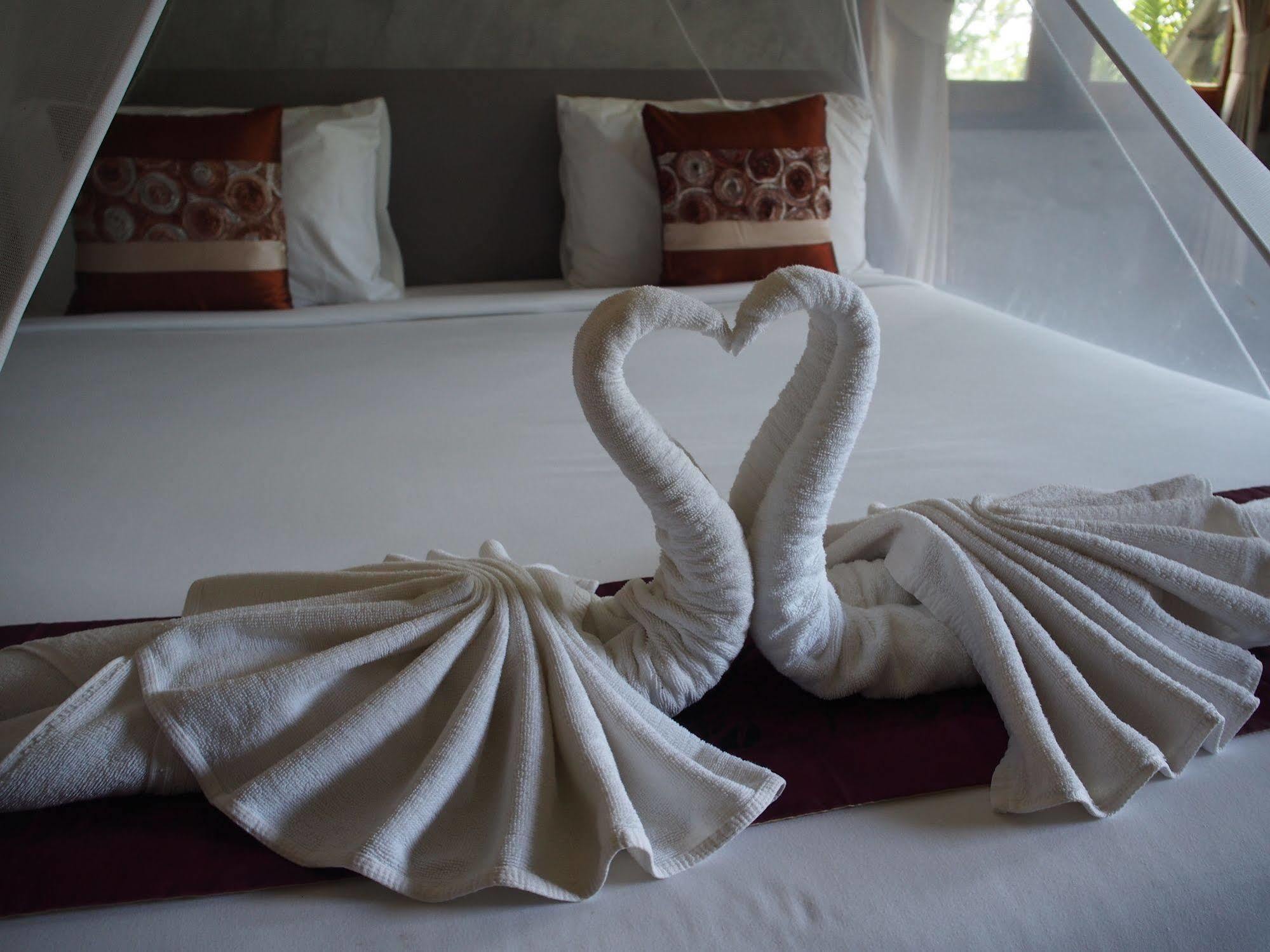 ลันตาแฮปปี้ฮิล Hotel เกาะลันตา ภายนอก รูปภาพ